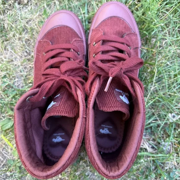 Rocket Dog Burgundy Ankle Boots -Like new! - Picture 2 of 13